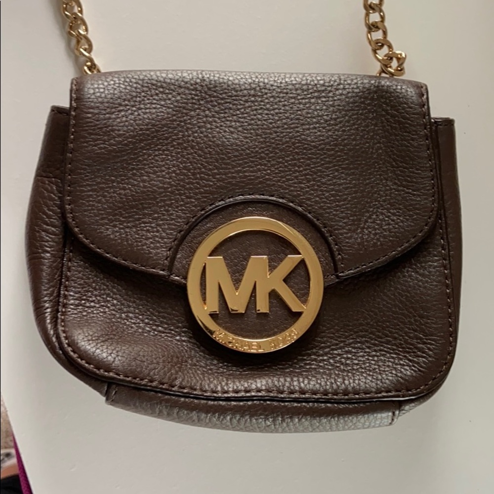Michael Kors cross body purse